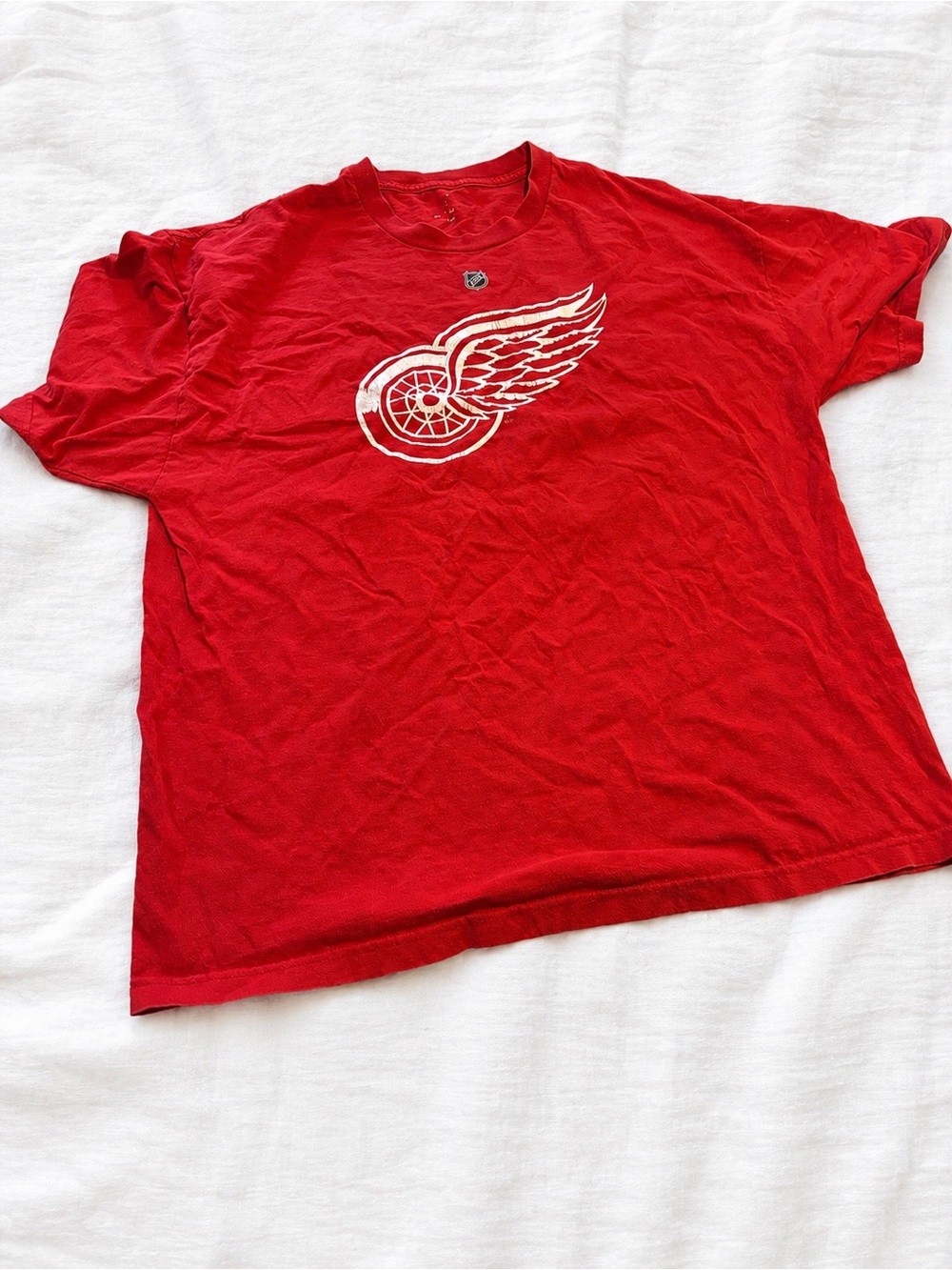 Reebok Red Detroit Wings Logo Tee